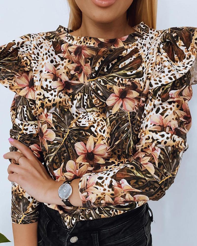 

All Over Print O-neck Flutter Sleeve Top, Multicolor