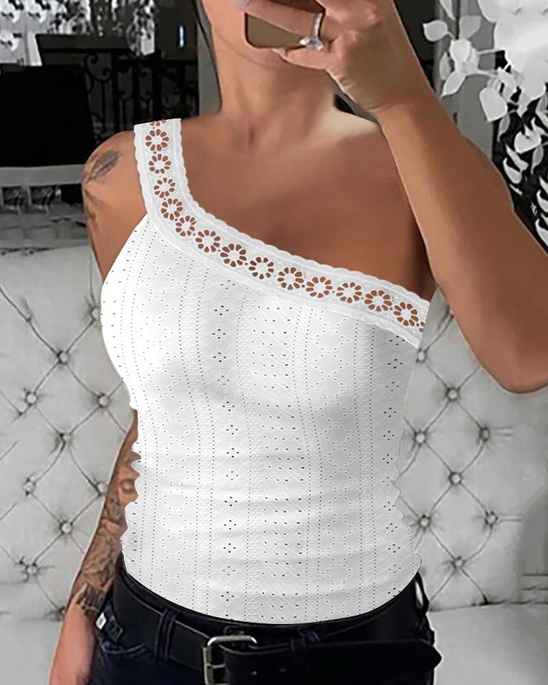 

One Shoulder Lace Patch Eyelet Embroidery Top, White