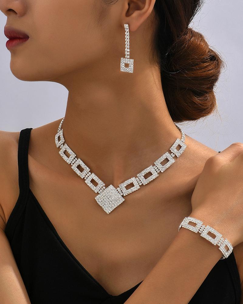 

3PCS Allover Rhinestone Hollow Out Square Pendant Necklace & Drop Earrings & Bracelet Evening Party Wedding Jewelry Set, White