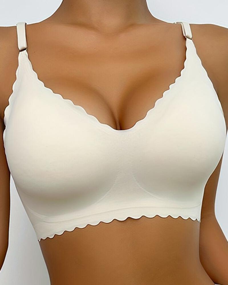 

Scallop Trim Wireless Bra Comfortable Seamless Intimates Bralette, White