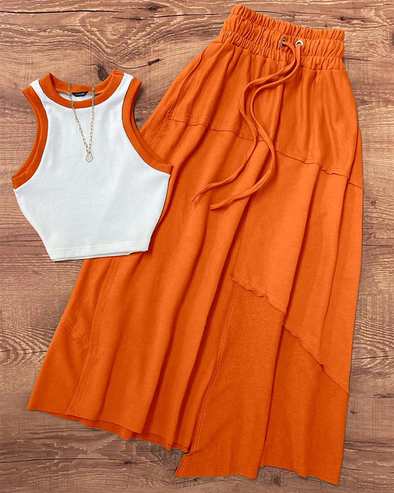 

Contrast Paneled Crop Top & Pleated Skirt Set, Orange