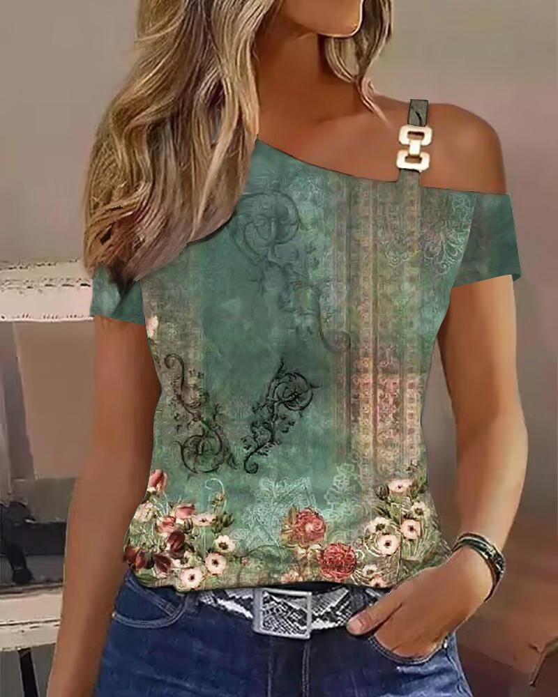 

Floral Tribal Print Chain Decor Casual T-shirt, Green