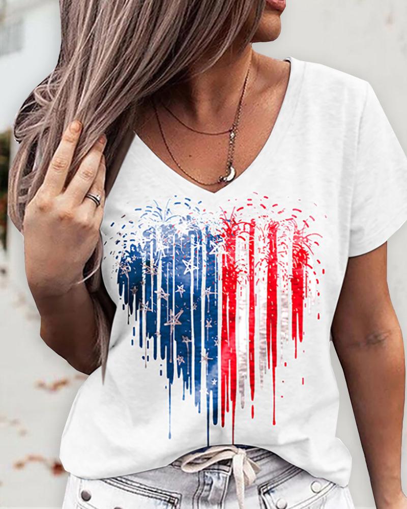 

Heart Shaped Flag Print V Neck Casual T-Shirt, White