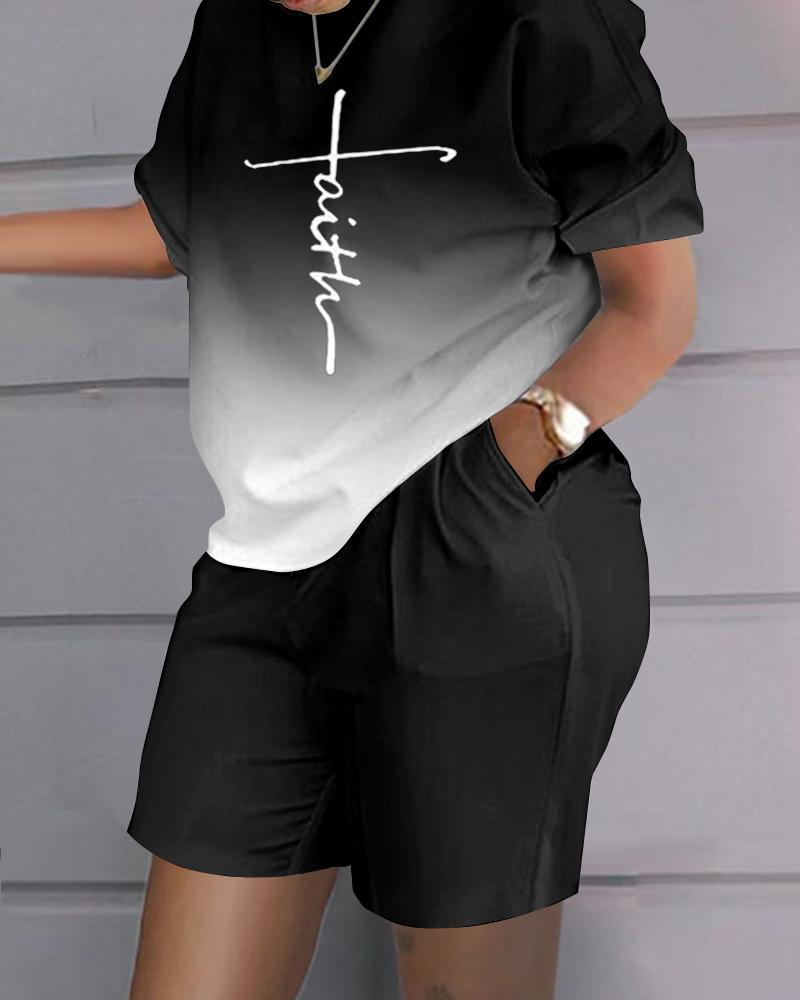 

Plus Size Faith Print Ombre Top & Pocket Design Shorts Set, Black