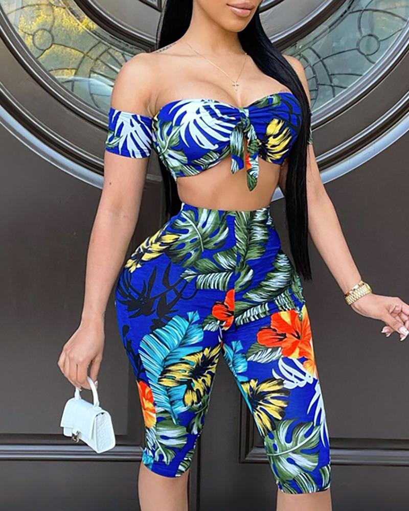 

Off Shoulder Tropical Print Top & Shorts Set, Dark blue
