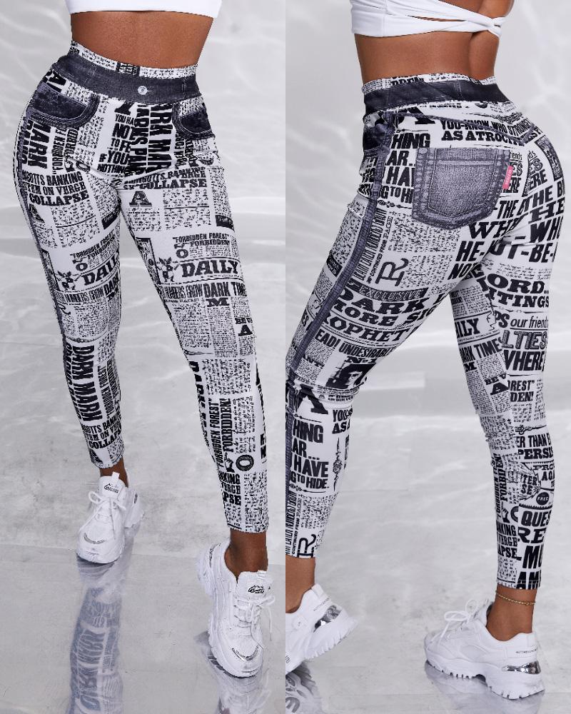 

High Waist Buttoned Newspaper Print Leggings, Multicolor
