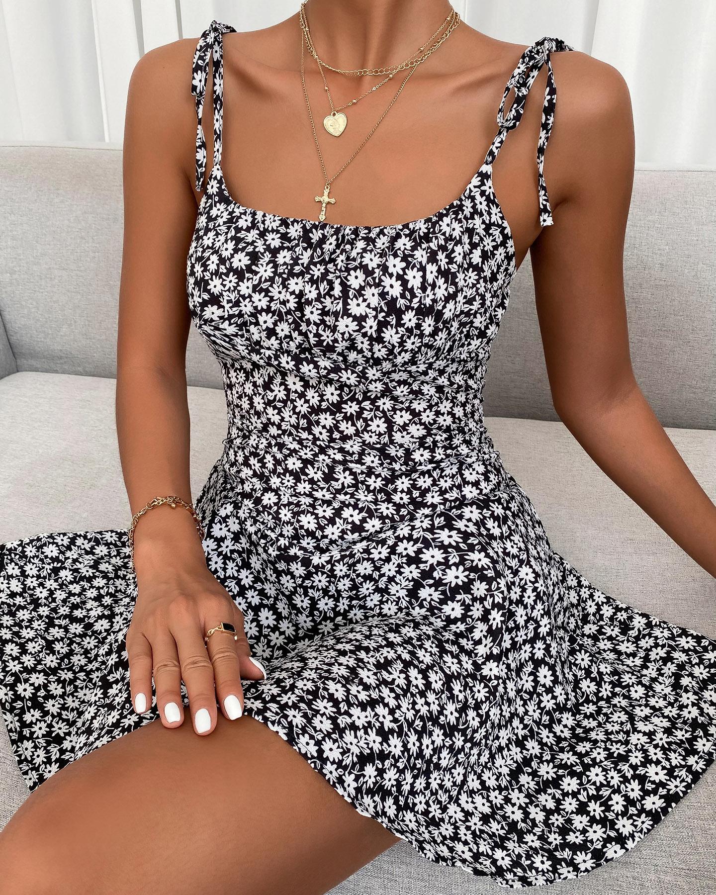 

Ruched Spaghetti Strap Floral Print Dress, Black