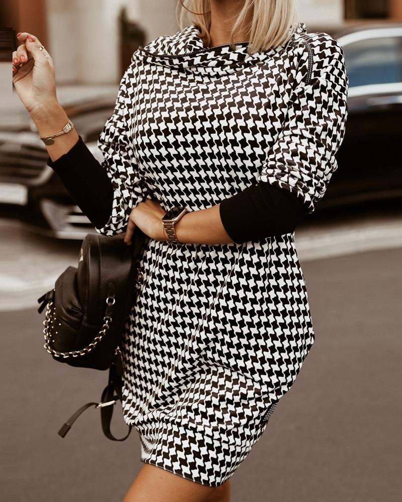 

Houndstooth Print Zip Detail Hooded Long Sleeve Dress, White