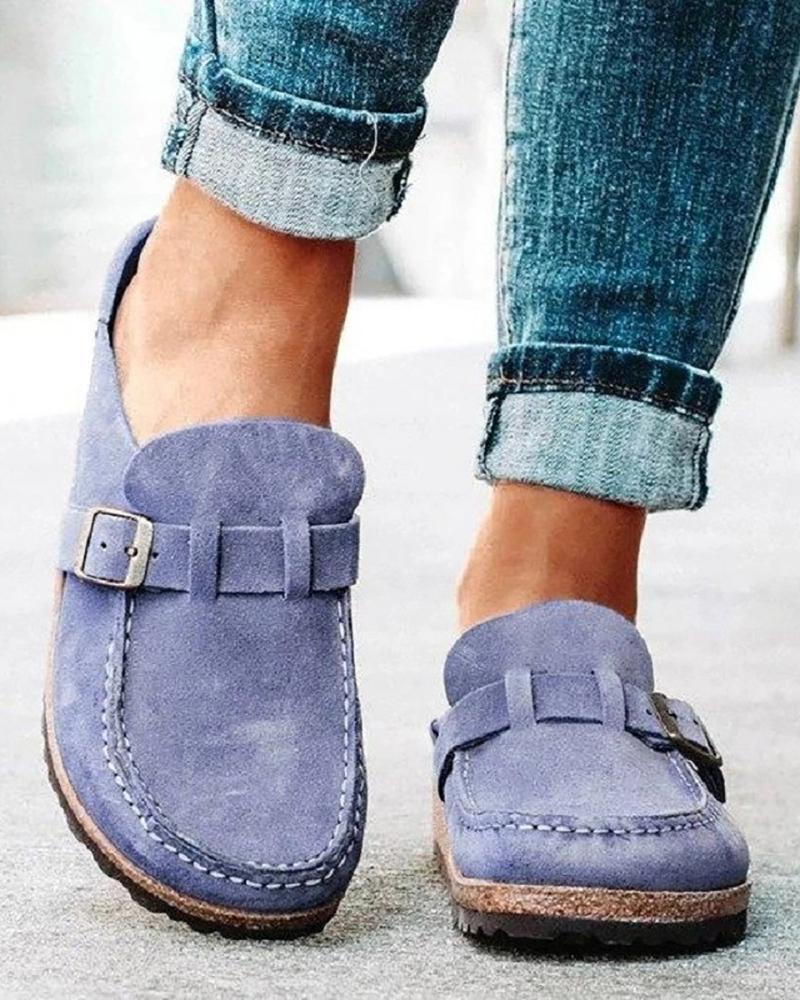 

Round Toe Buckled Suede Shoes, Purple