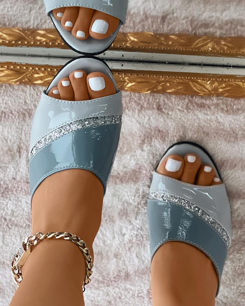 

Colorblock Peep Toe Chunky Heels, Gray