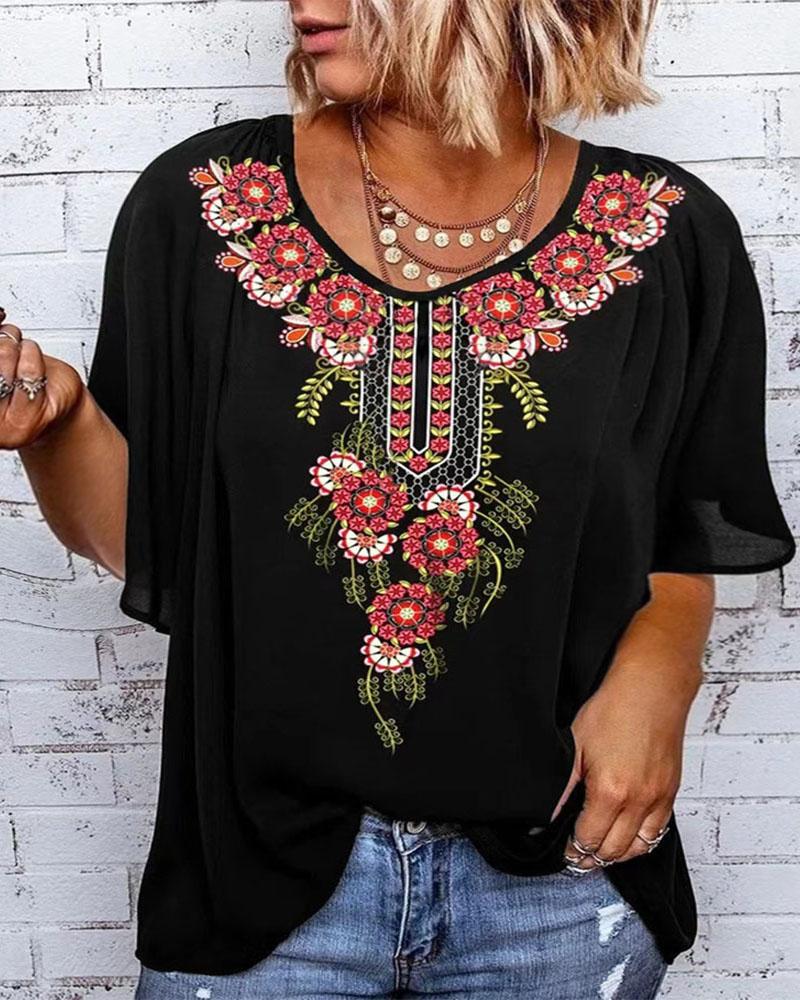 

Plus Size Tribal Print Ruched Design Casual T-shirt, Black