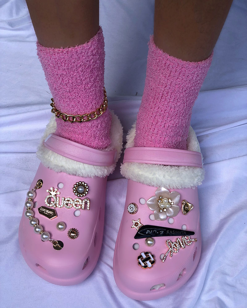 

Floral Letter Graphic Pattern Beaded Lined Fluffy Colgs, Pink
