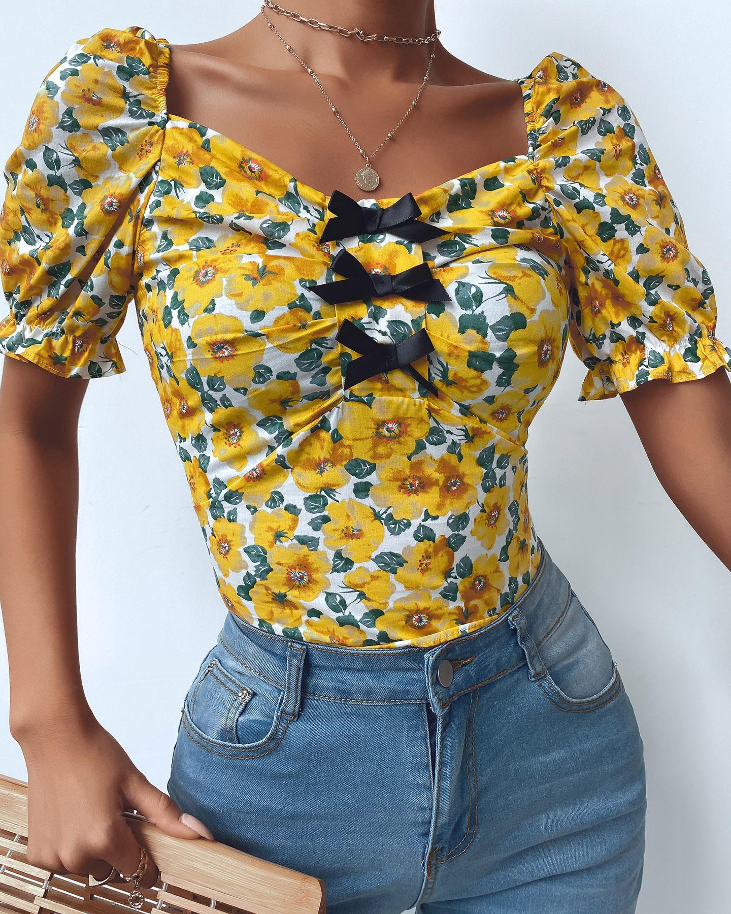 

Floral Print Shirring Detail Bowknot Front Top, Yellow