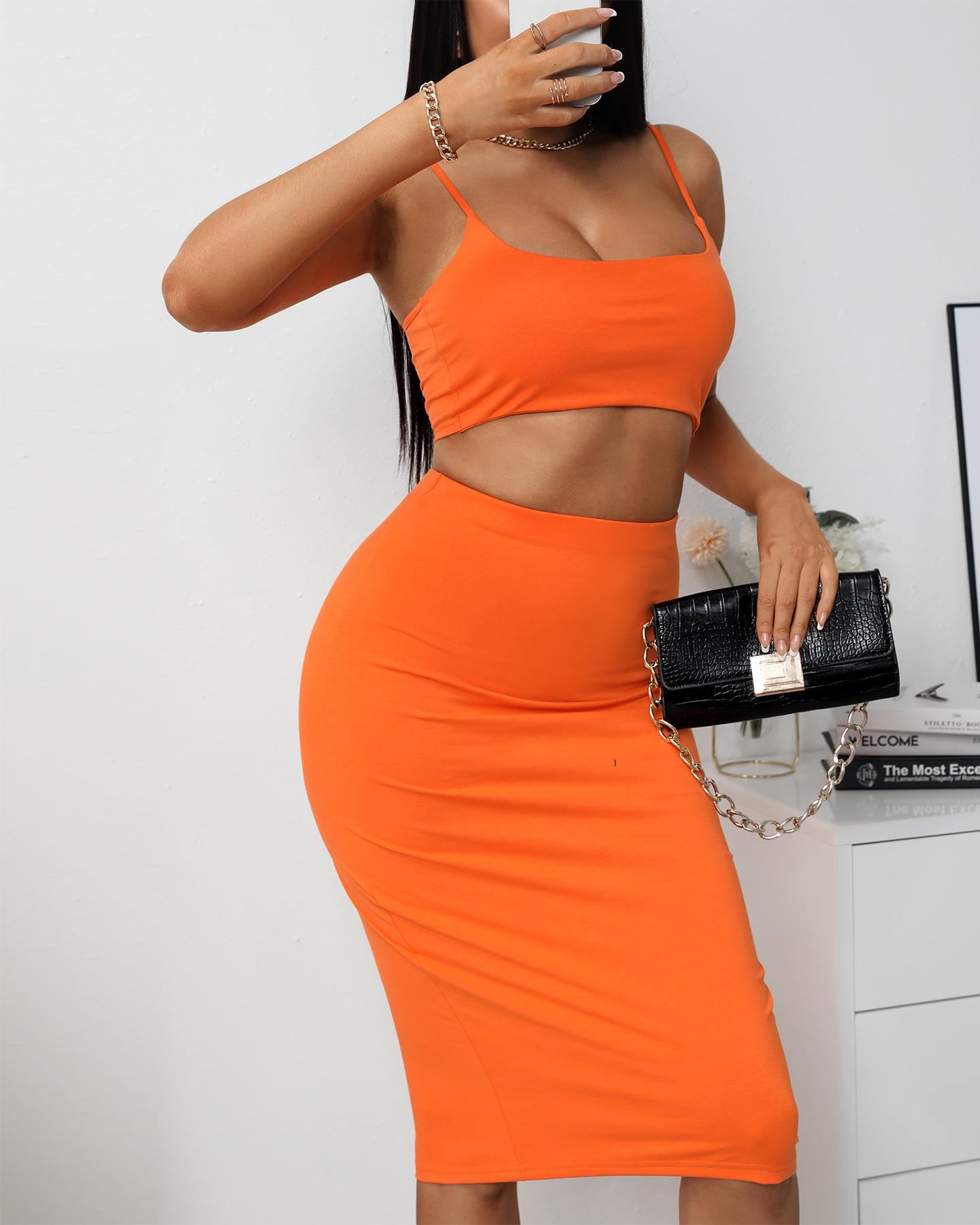 

Sleeveless U-Neck Crop Top & Skirt Set, Orange
