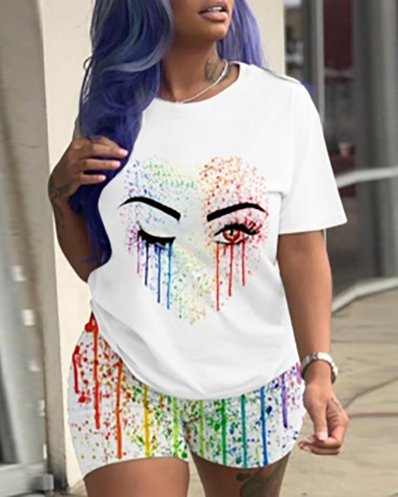 

Splash Ink Figure Print Short Sleeve Top & Shorts Set, White