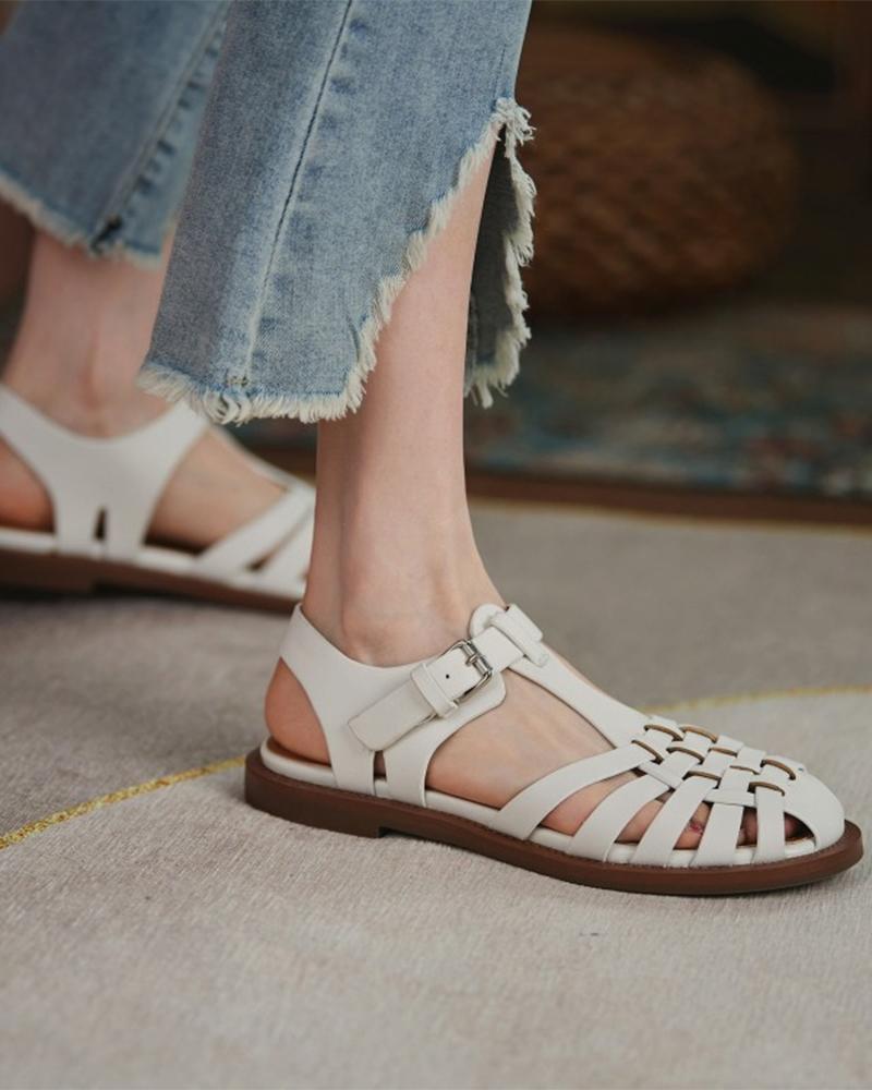

Solid Cut-out Roman Round -toe Flat Sandals, Beige
