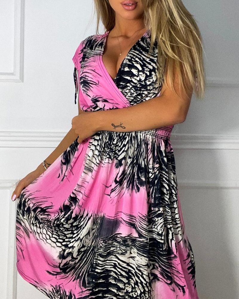 

Tie Dye Print Shirred Short Sleeve Dress, Pink