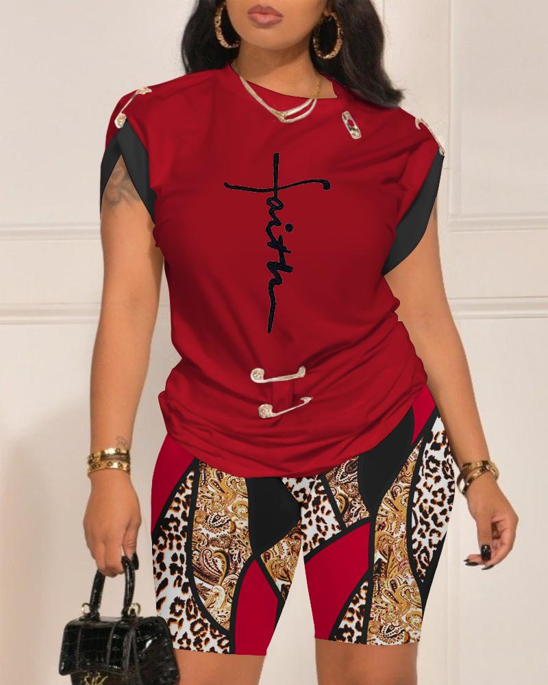 

Faith Baroque Leopard Print Top & Shorts Set, Red