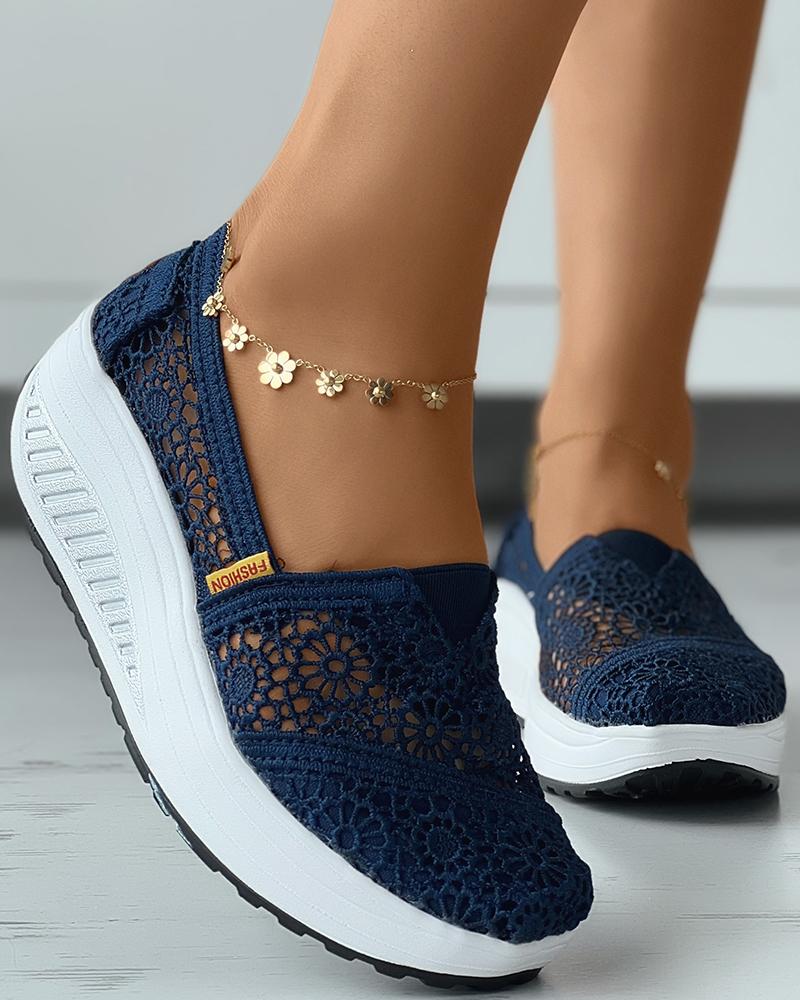 

Slip-on Lace Muffin Sneakers, Purplish blue