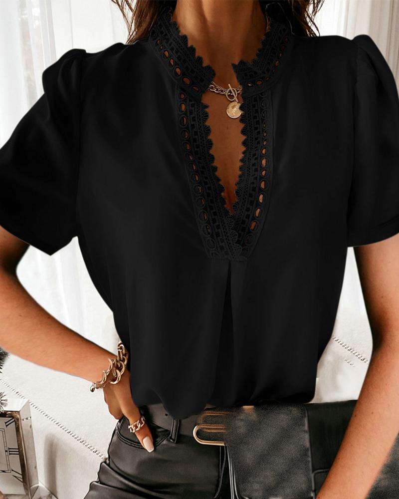 

Lace Trim Puff Sleeve T-shirt, Black