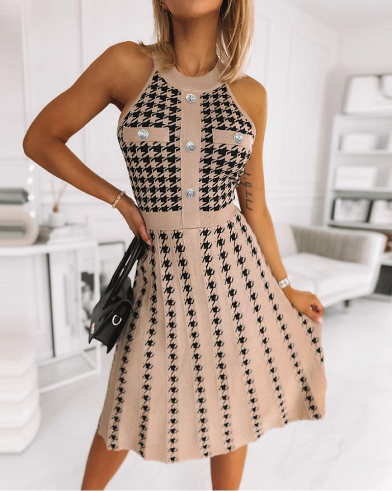 

Houndstooth Button Decor Sleeveless Work Dress, Khaki