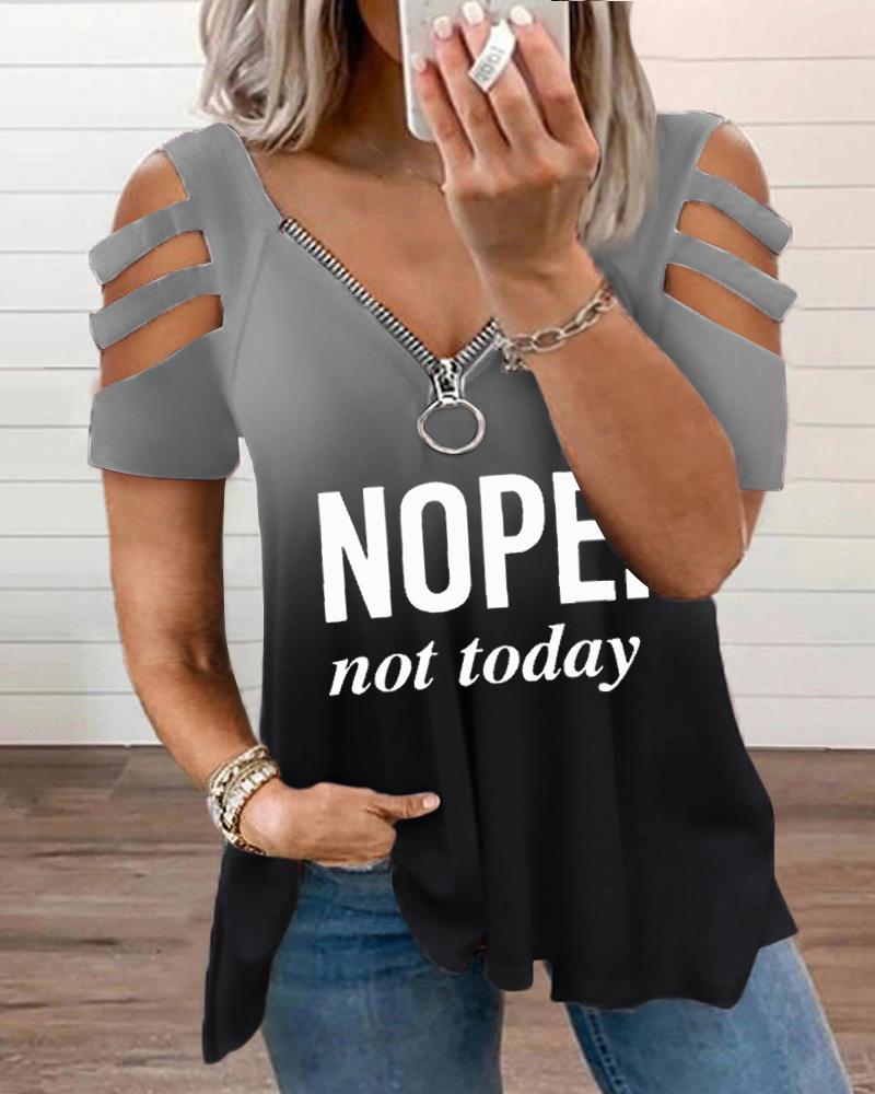 

Plus Size Nope Print Ombre Cutout Zipper Design T-Shirt, Gray