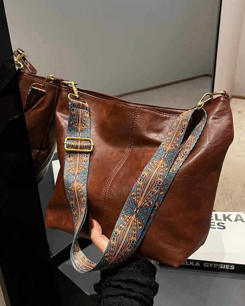 

Retro Large Capacity Shoulder Bag, Brown