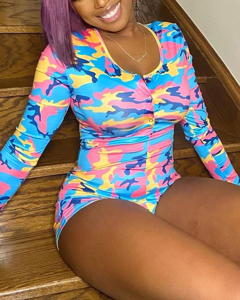 

Camouflage Pattern Print Button Design Long Sleeve Romper, Multicolor