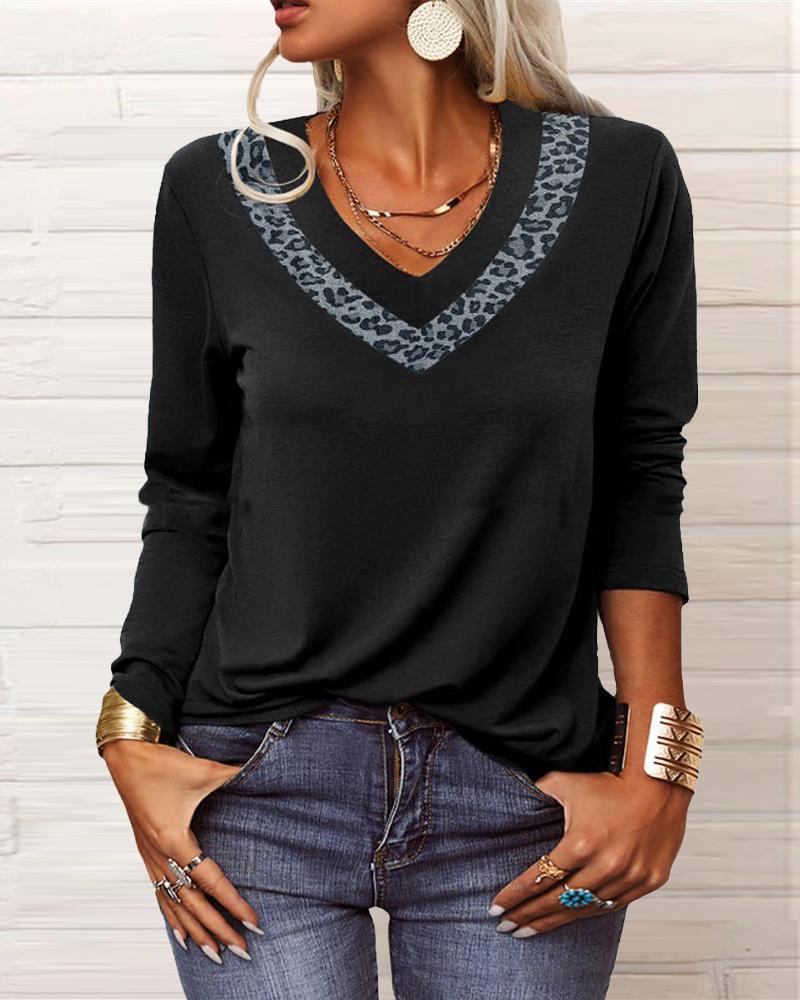 

Contrast Leopard Long Sleeve Top, Black