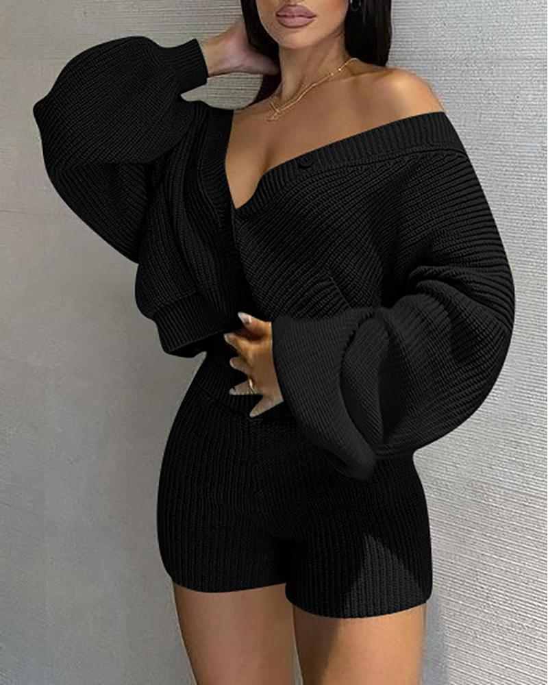 

Lantern Sleeve Buttoned Cardigan & Shorts Set, Black