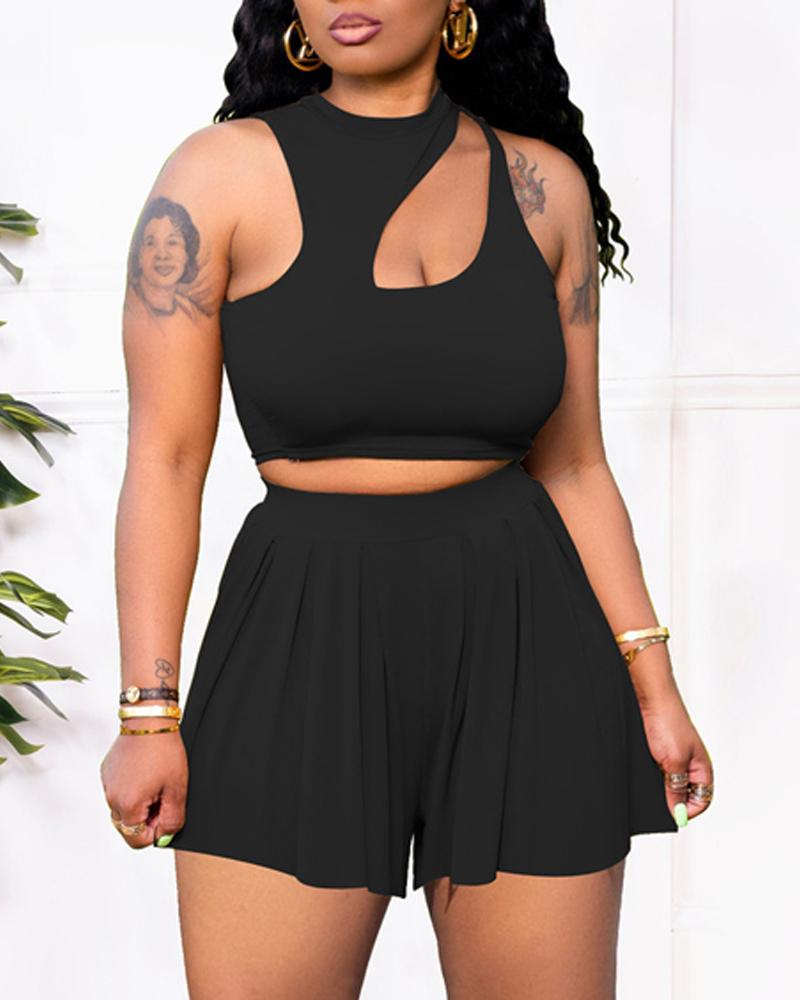 

Cutout Crop Tank Top & Shorts Set, Black
