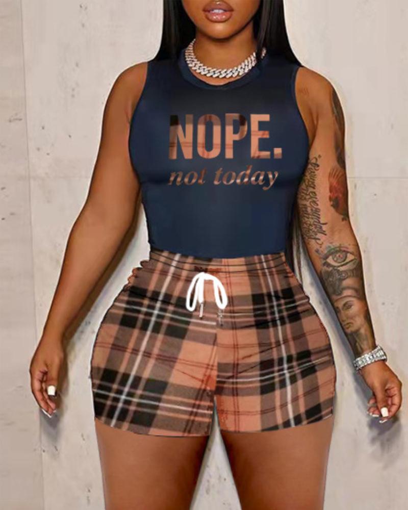 

Plaid Letter Print Tank Top & Drawstring Shorts Set, Khaki