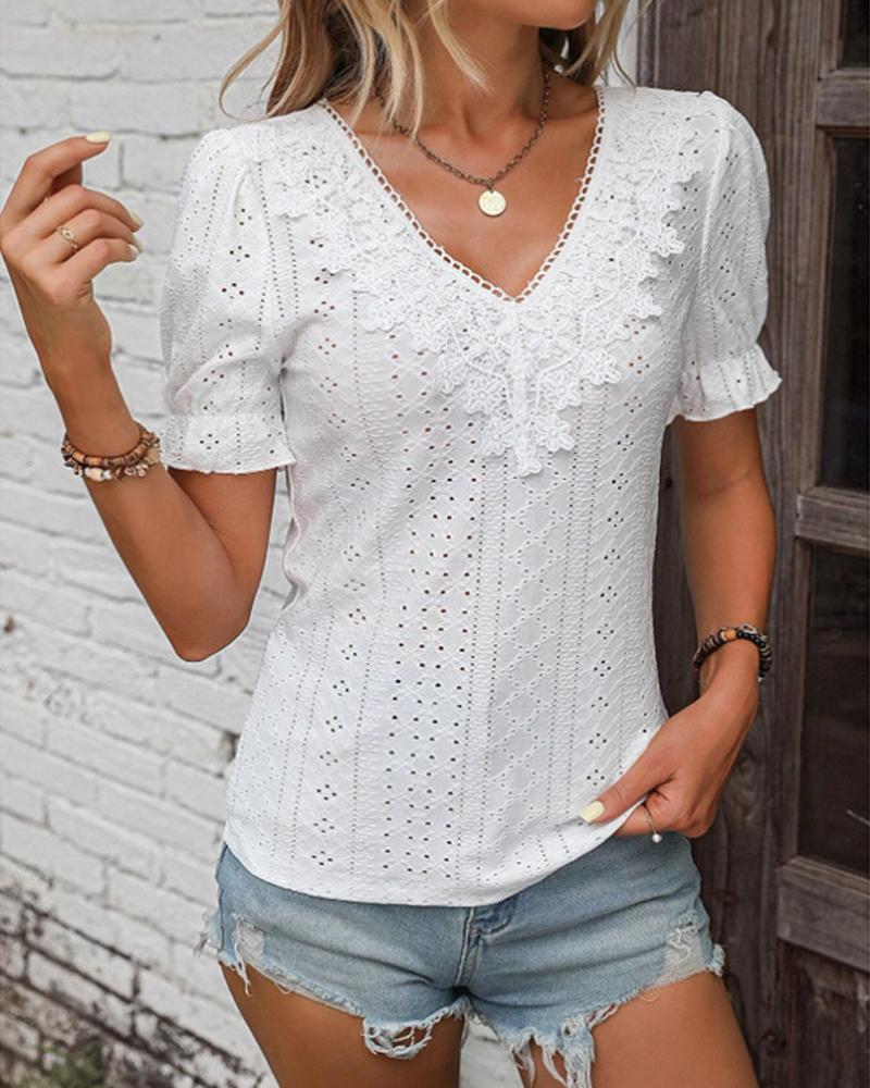 

Guipure Lace Eyelet Embroidery Blouse, White