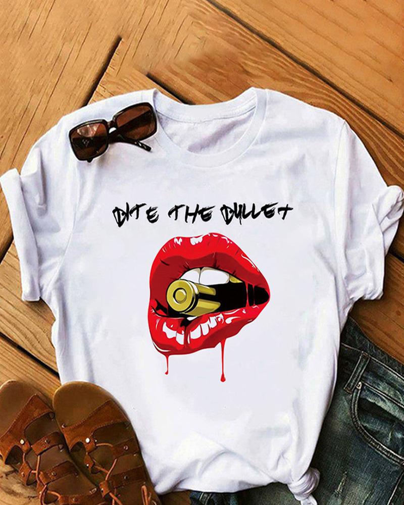 

Lip Letter Graphic Print Short Sleeve T-shirt, Style1