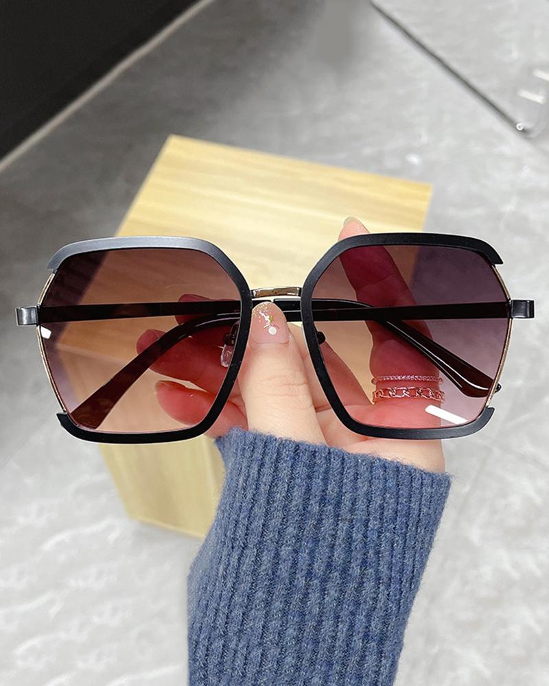 

1Pair Irregular Frame Tinted Lens Retro Sunglasses, Style1