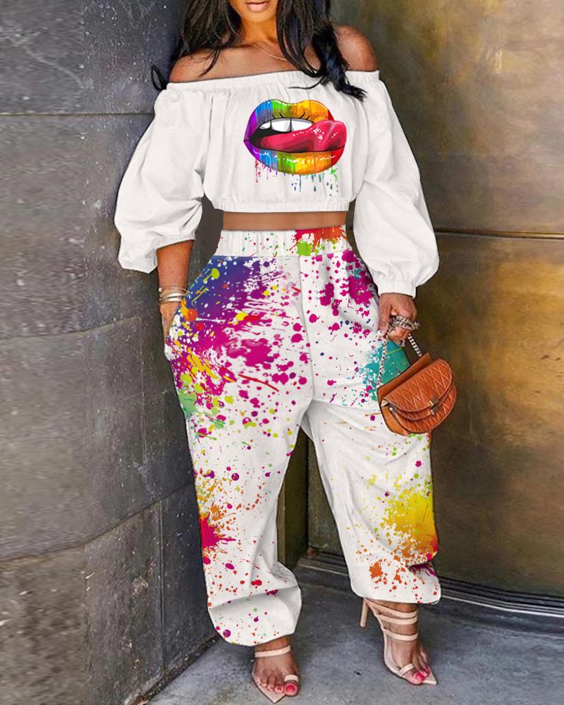 

Off Shoulder Lip Ink Splash Print Crop Top & Pants Set, White