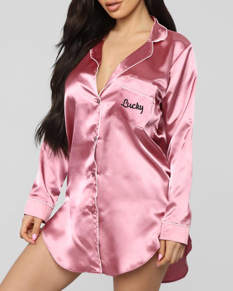 

Letter Print Pocket Design Nightgown, Pink