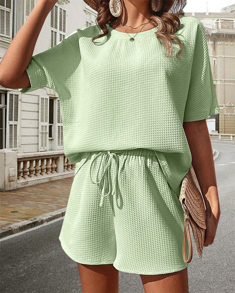 

Waffle Knit Round Neck Top & Drawstring Shorts Set, Light green