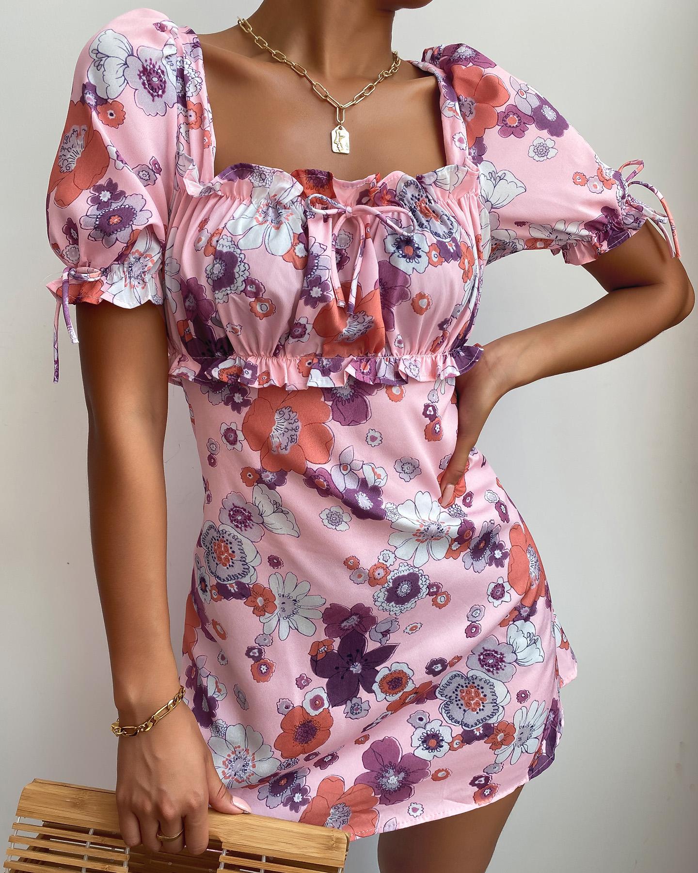 

Floral Print Puff Sleeve Frill Hem Cutout Back Dress, Purple