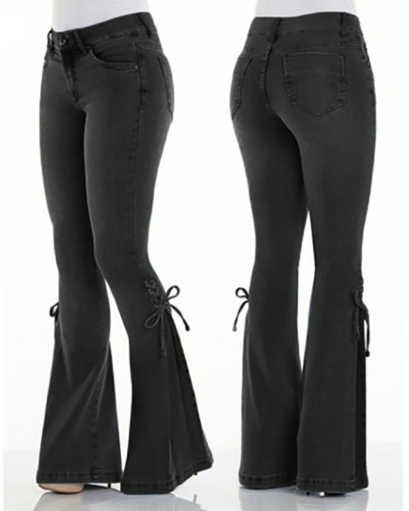 

Buttoned Pocket Design Eyelet Lace-up Flared Leg Jeans, Black