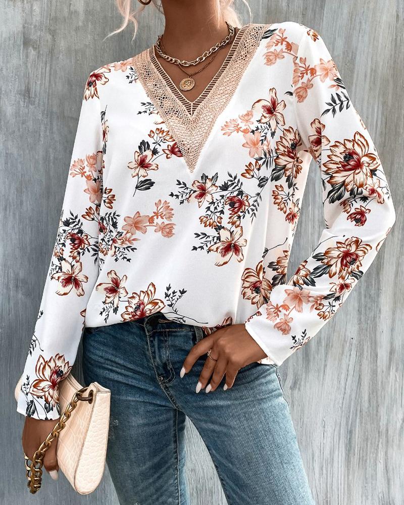 

Floral Print Lace Patch V-Neck Top, White