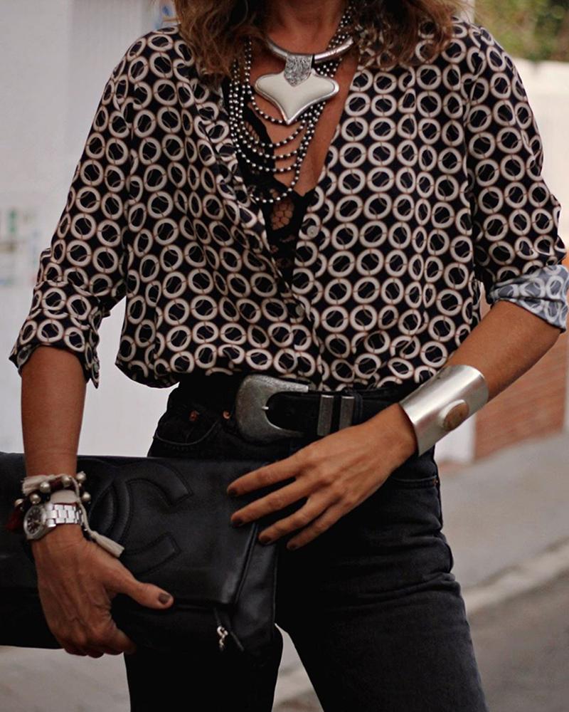 

Geometry Print Plunge Button Design Shirt, Black