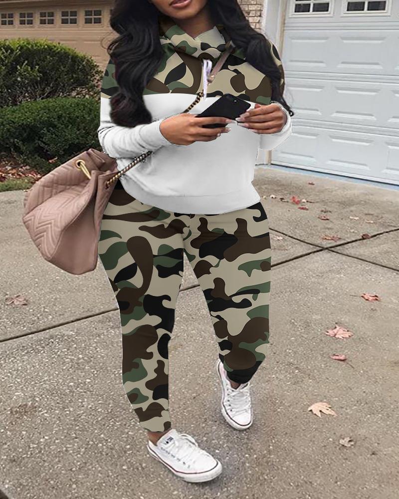 

Plus Size Camouflage Print Long Sleeve Hoodie & Pants Set, Green