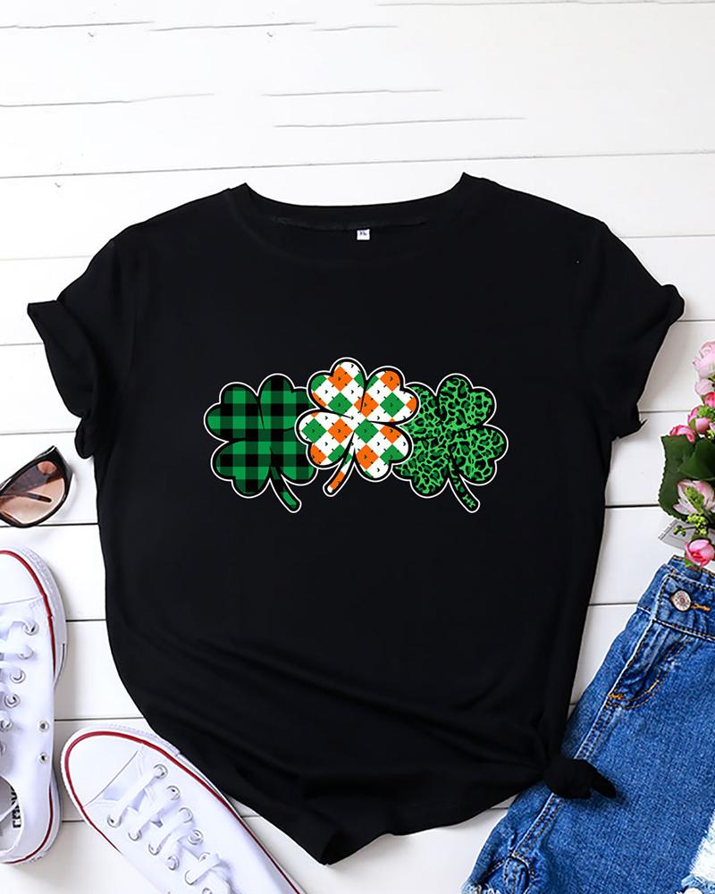 

Clover Print Casual T-shirt, Black