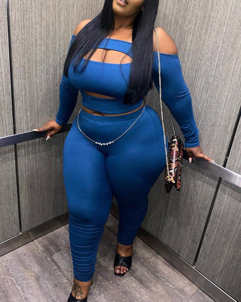 

Plus Size Off Shoulder Cutout Crop Top & Pants Set, Blue