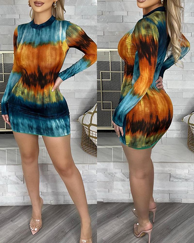 

Long Sleeve Tie Dye Bodycon Dress, Multicolor