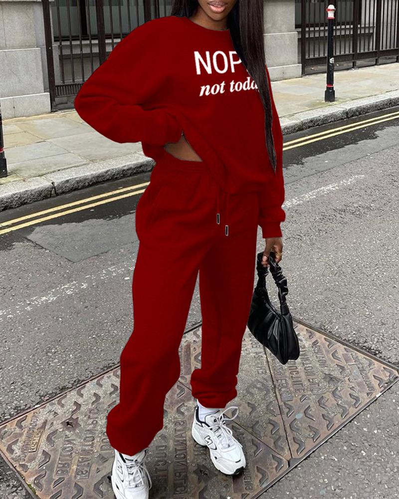 

Letter Print Long Sleeve Sweatshirt & Drawstring Pants Set, Wine red