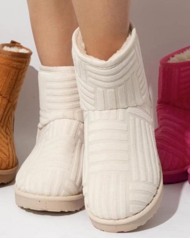 

Fuzzy Lined Snow Boots, Beige