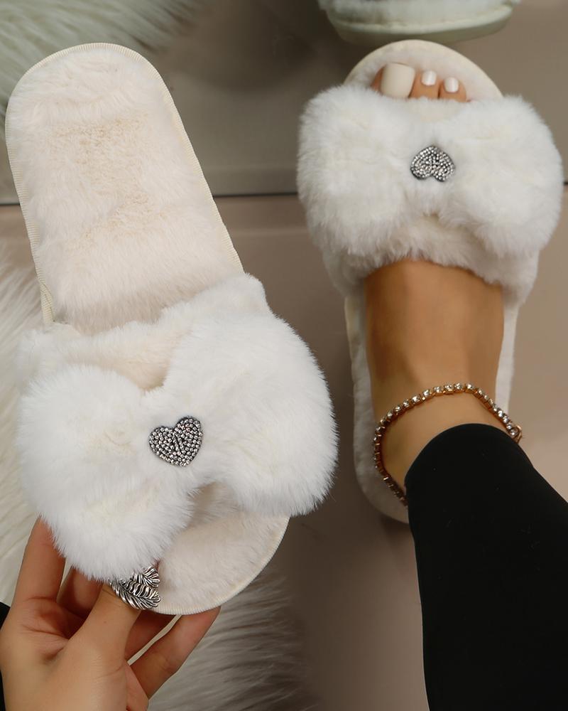 

Valentine's Day Heart Pattern Bowknot Design Fuzzy Slippers, Beige