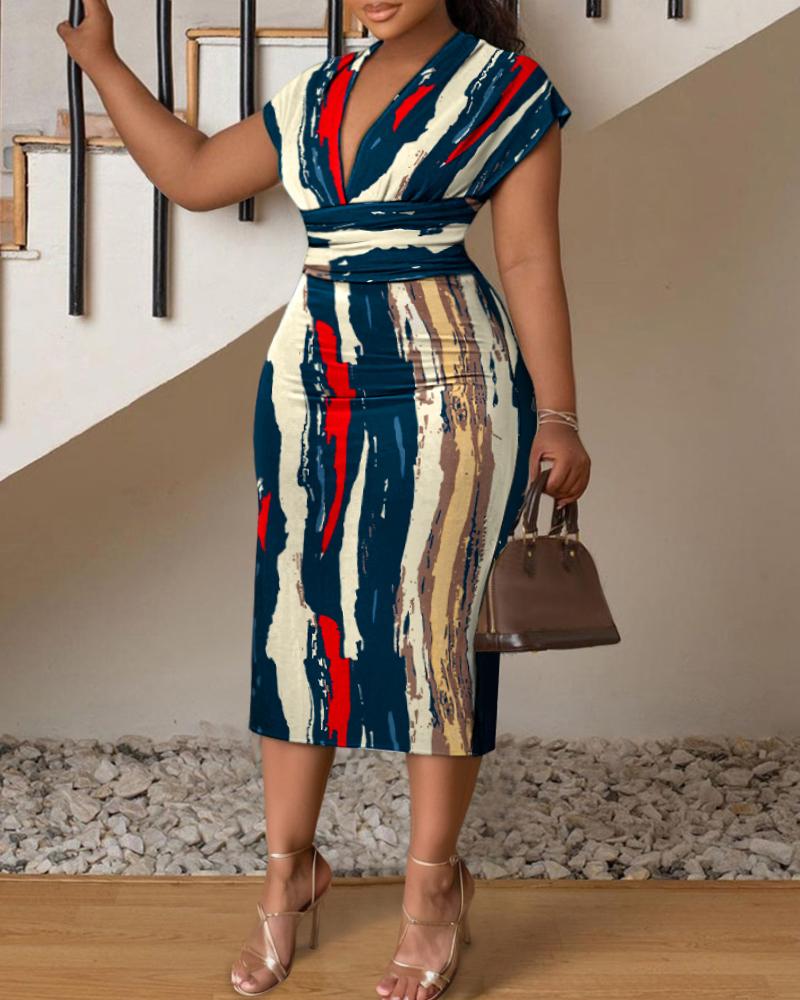 

Plus Size Abstract Print Plunge Midi Dress, Multicolor